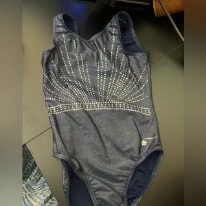 Destira navy blue Leo